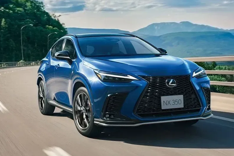 Why Dubai is the Best Hub for Brand-New Car Exports in 2025?